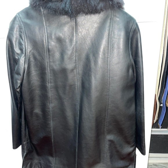 Damselle Black Leather Jacket with Fur Hood - Picture 6 of 7